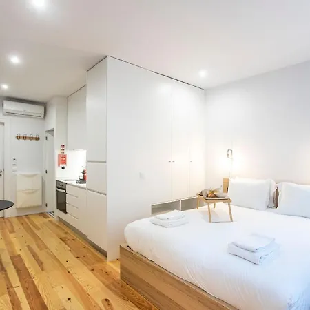 Trendy Vintage Downtown By Lovelystay Apartment Porto